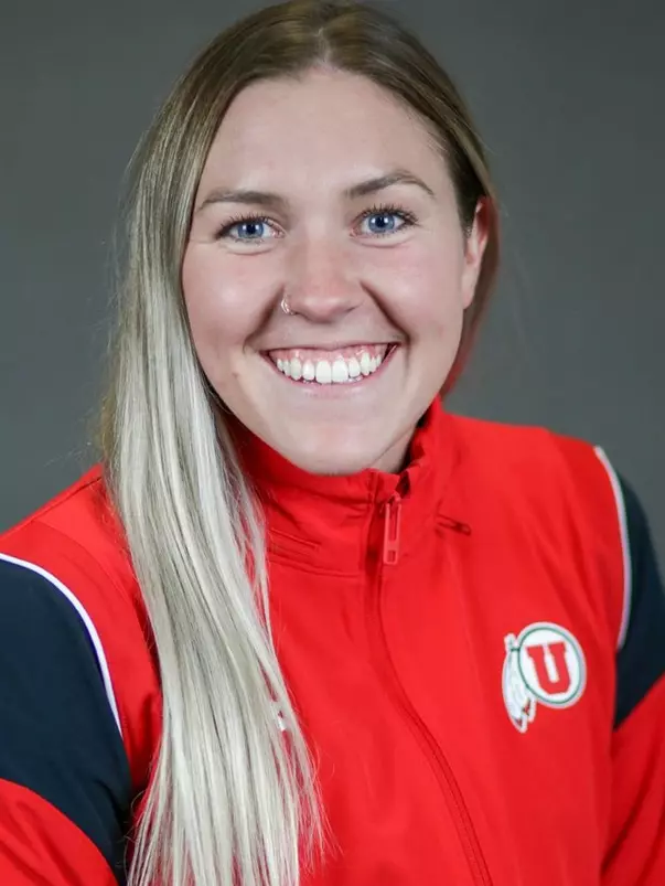 Zofia Niemczak 2022 Headshot