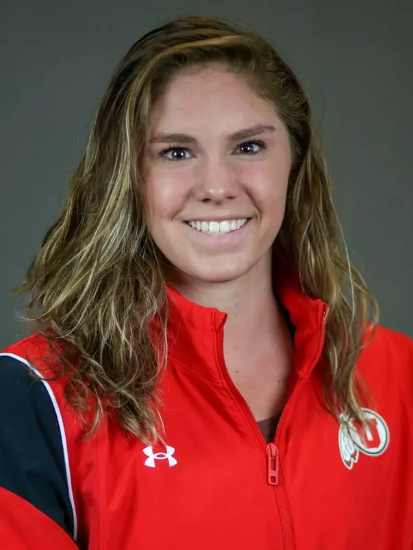 Milla Ruthven 2022 Headshot