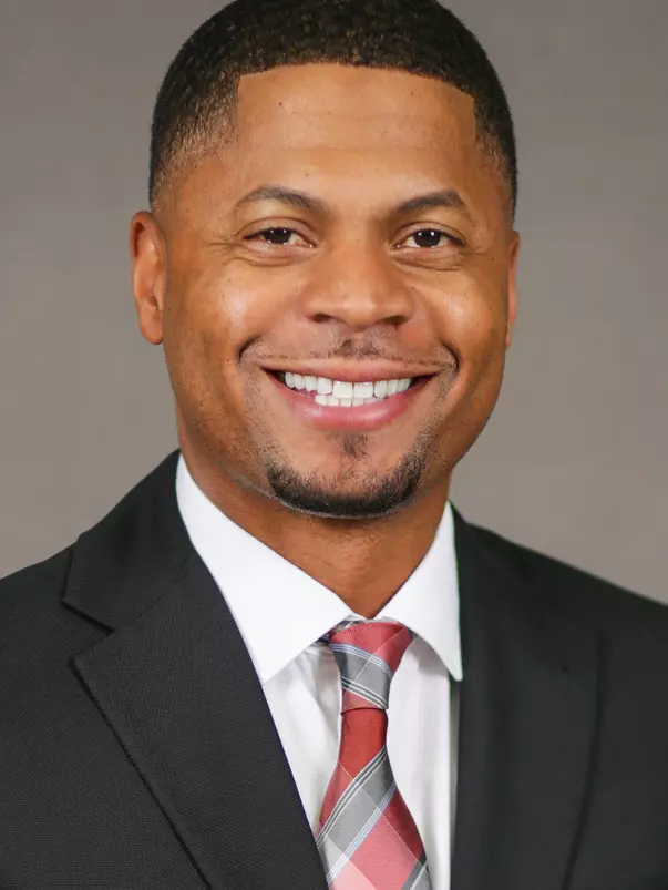 Slocum_DeMarlo_MBB_Headshots_JV21_3 (Cropped)