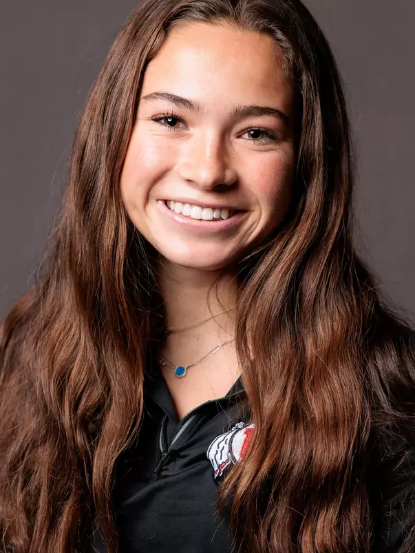 Shewell_Chloe_XCTF_Headshots_NG22_1 (Cropped)