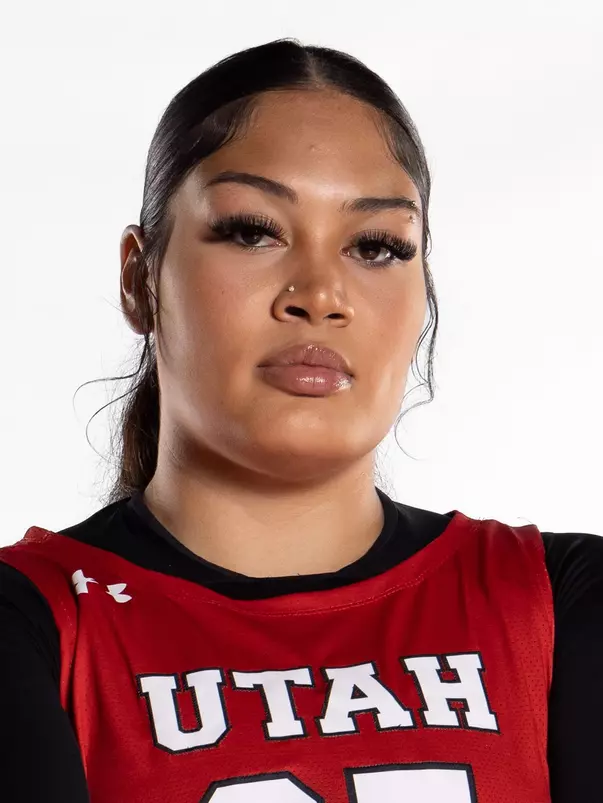 Alissa Pili