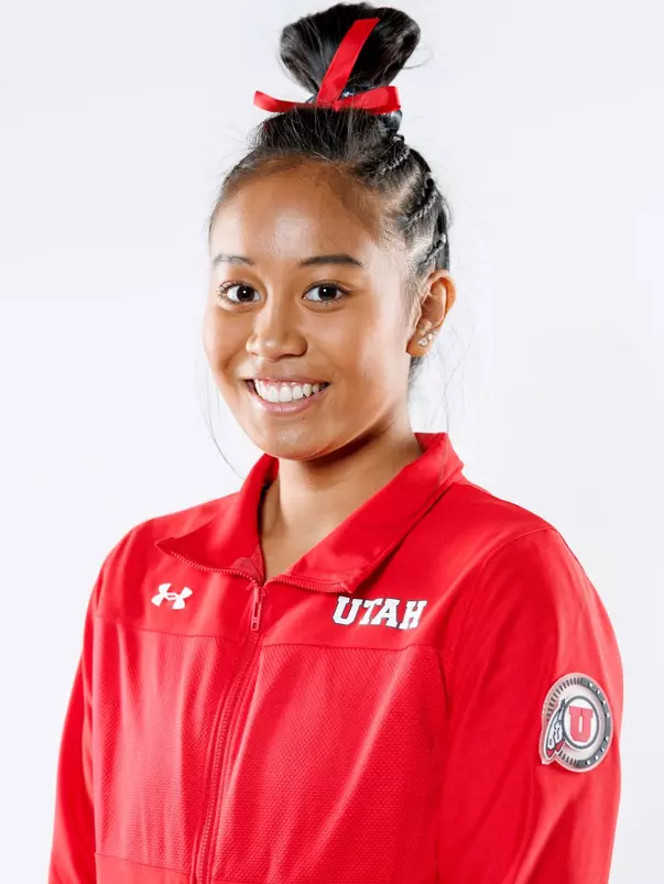 Alani Sabado 2023 Headshot
