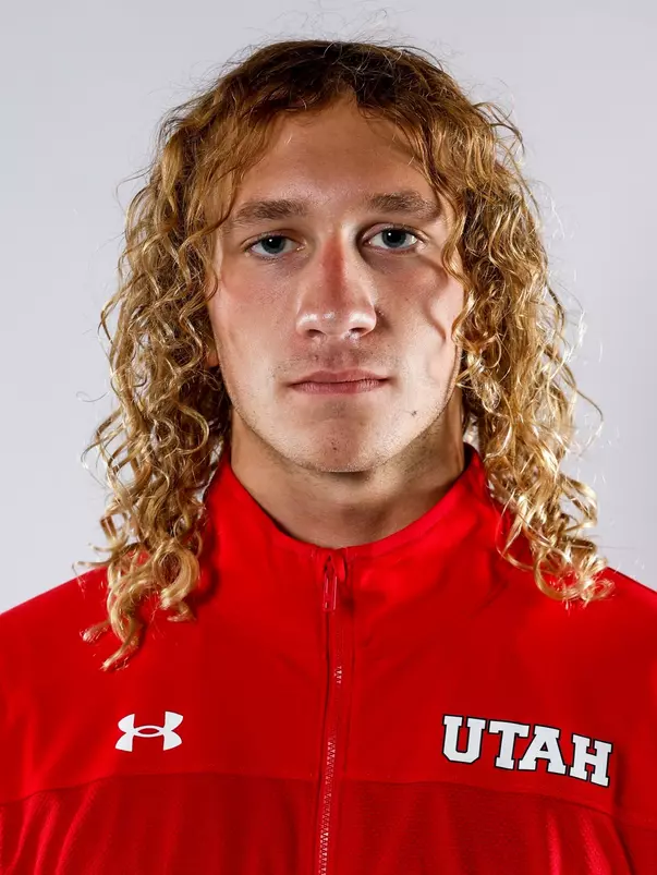 Ike Harms Swim Headshots 2022-23