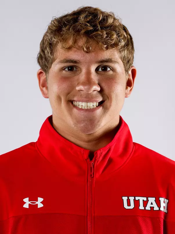 Evan VanBrocklin Swim Headshots 2022-23