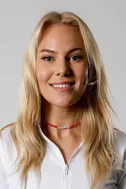 Josefine Selvaag Headshot - 2023