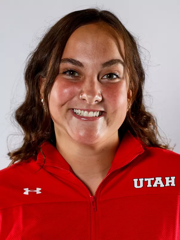 Anelise Hedges Swimming & Diving 2022-23