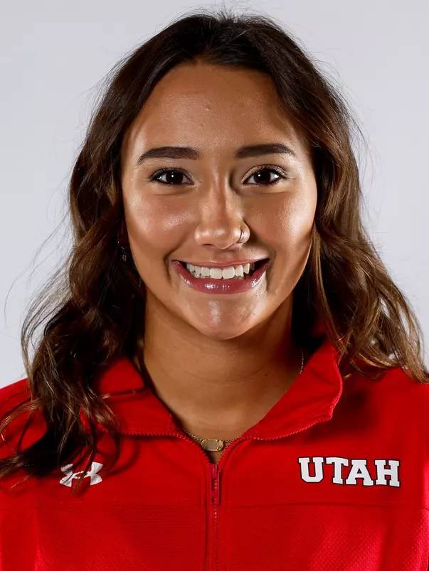Taylor Kabacy Swimming & Diving 2022-23