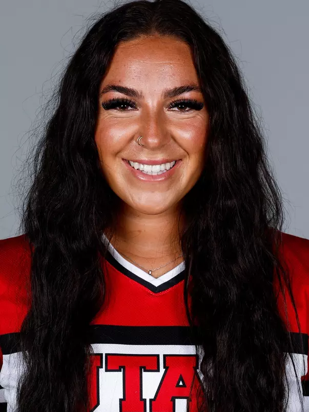 Julia Jimenez 2024 Headshot