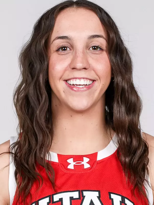 Kennady McQueen headshot