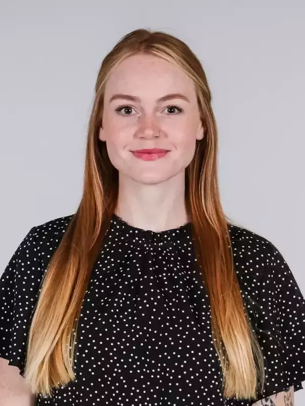 Laura James headshot 25-26