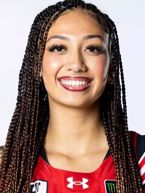 Kamryn Mafua headshot new
