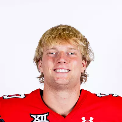 Kash Dillon headshot