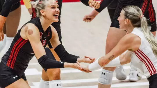 No. 23 Utah Volleyball Heads to the Sunflower State Image