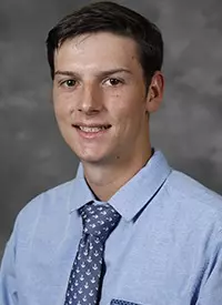 cooper phillips 2018 volleyball headshot