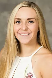 libbie vickers 2018 volleyball headshot