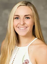 libbie vickers 2018 volleyball headshot