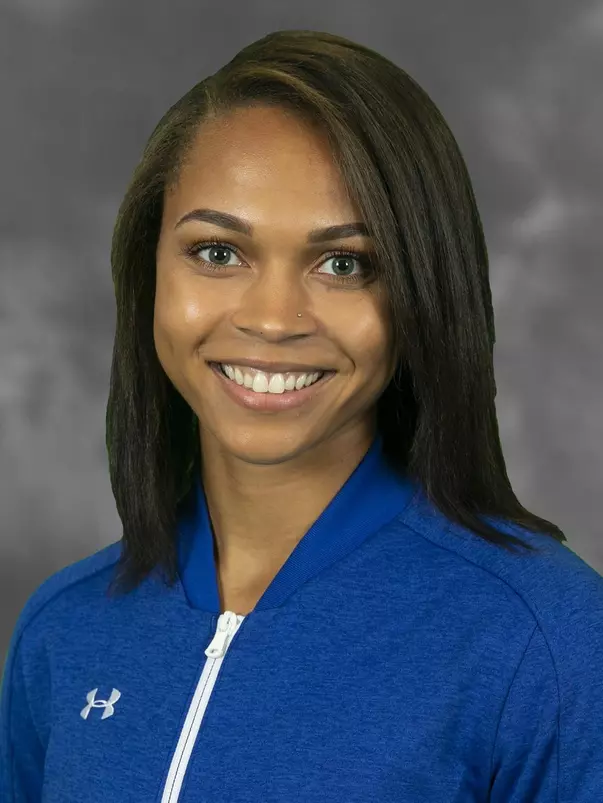 Alexus Henry