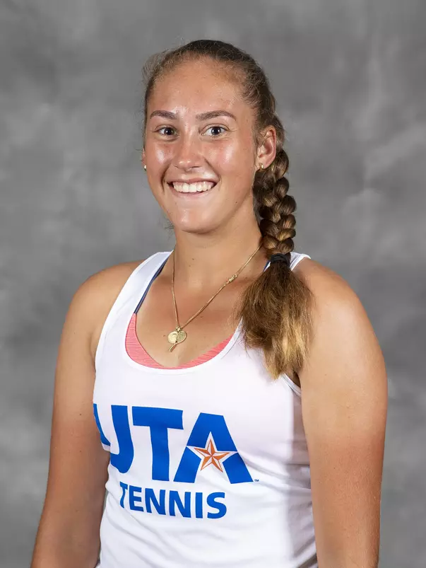 2018 UTA women's Tennis photo day at the University of Texas at Arlington on Monday September 24, 2018. (Photo/Sharon Ellman)