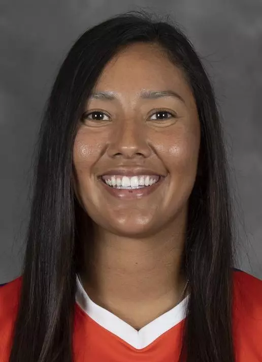 Aileen Garcia Headshot