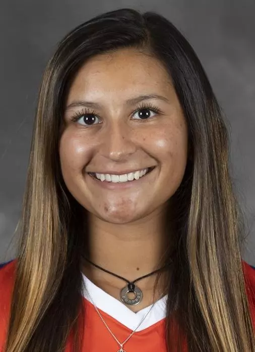 Julissa Moreno Headshot