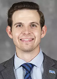 Parker_Eidson_Website_Headshot_2021