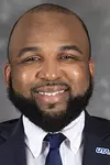 Royal_Milton_Website_Headshot_2021