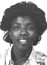 tracy burr 1986-87 women's basketball headshot