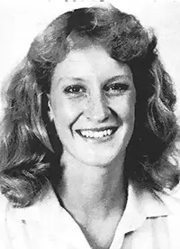 amy tollefson 1986-87 women's basketball headshot