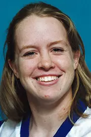 melissa fuller 2000-01 women's basketball headshot