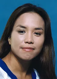 leah echiverri 1999-00 women's basketball headshot