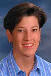 shannon brown 2002-03 women's basketball headshot