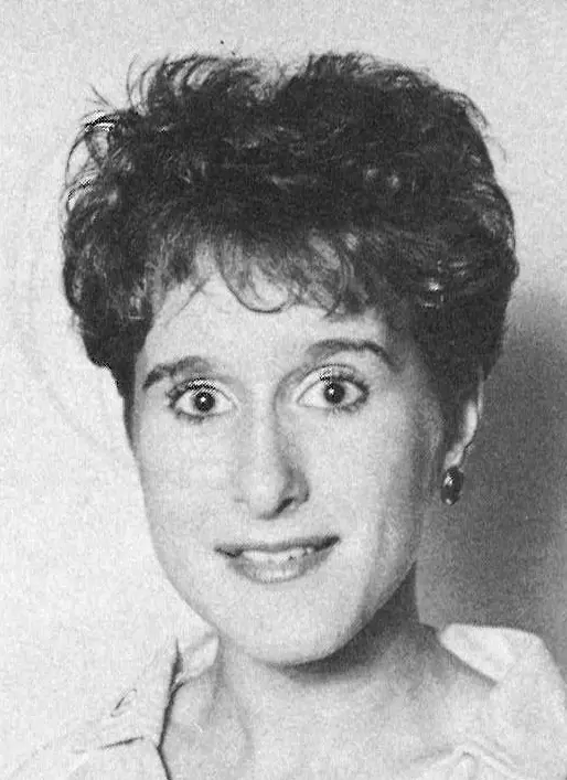 siobhan hunter 1986 volleyball headshot