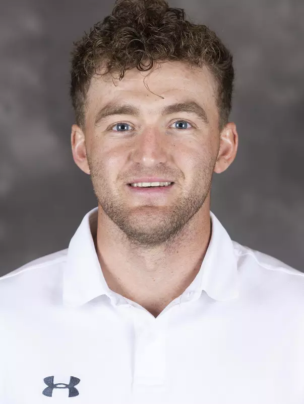 Daniel Cronje Headshot 2022-23