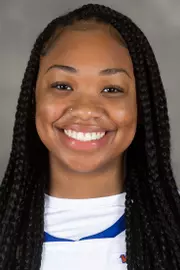 shyia smith 2022-23 headshot