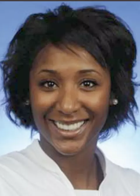 bianca sauls 2009 volleyball headshot