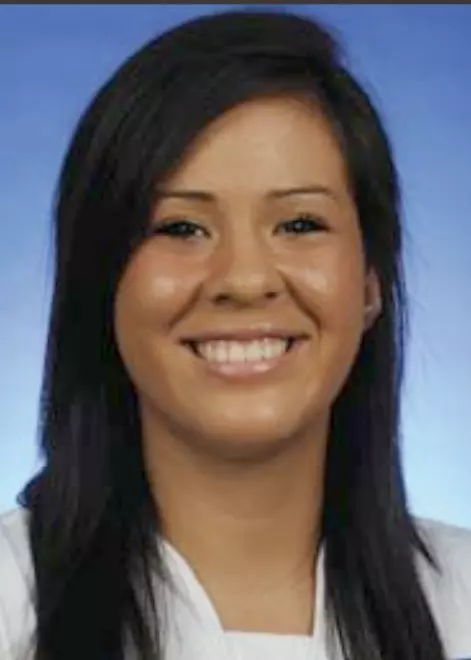 amanda aguilera 2009 volleyball headshot