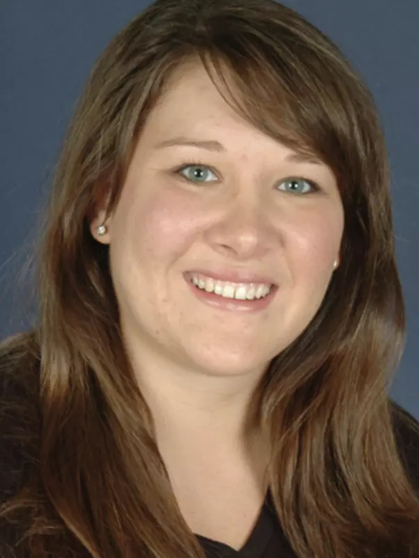 erin clute 2010 volleyball headshot