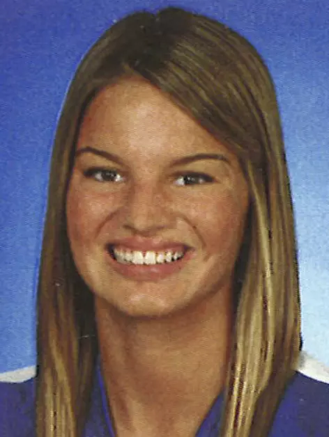 tara frantz 2008 volleyball headshot