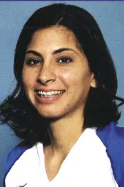 elizabeth davis 2003 volleyball headshot