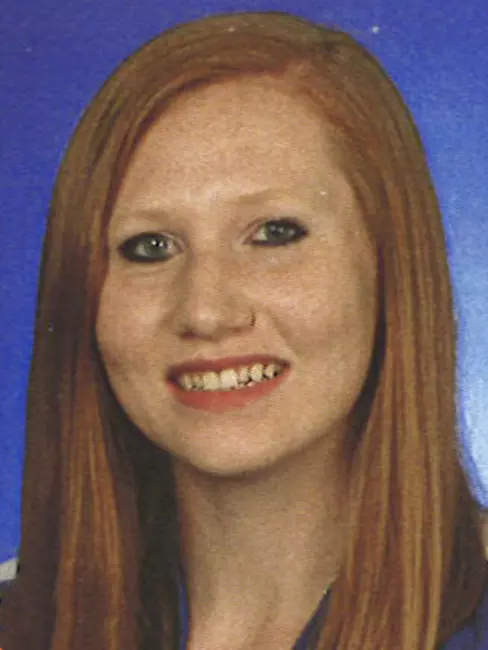 lauren carpenter 2008 volleyball headshot