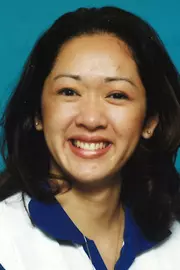 elizabeth nachampassack 2000 volleyball headshot