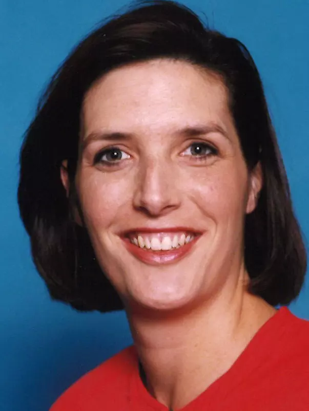 janine smith 1998 volleyball headshot