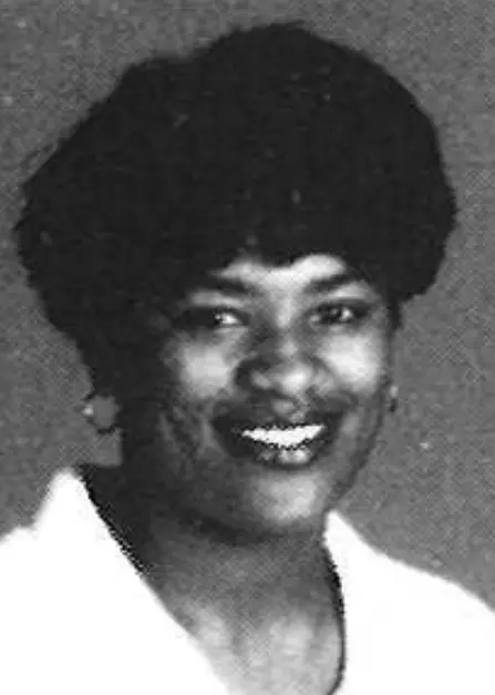 paula scott 1991 volleyball headshot