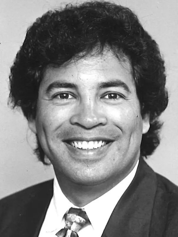 eddie pettit 1993 volleyball headshot