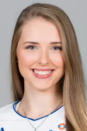 01 claire schwettmann 2016 vb headshot