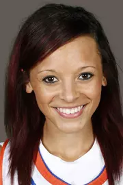 13 LaShanda Green 2015-16 WBB headshot