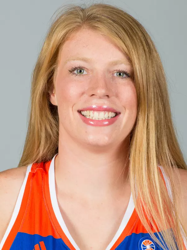 UTA women's basketball photo day in Arlington, Texas on August 31, 2016. (Photo by/Gregg Ellman)
