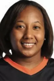 24_Che_van_Goins_2010-11_WBB_headshot