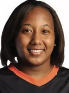 24_Che_van_Goins_2010-11_WBB_headshot
