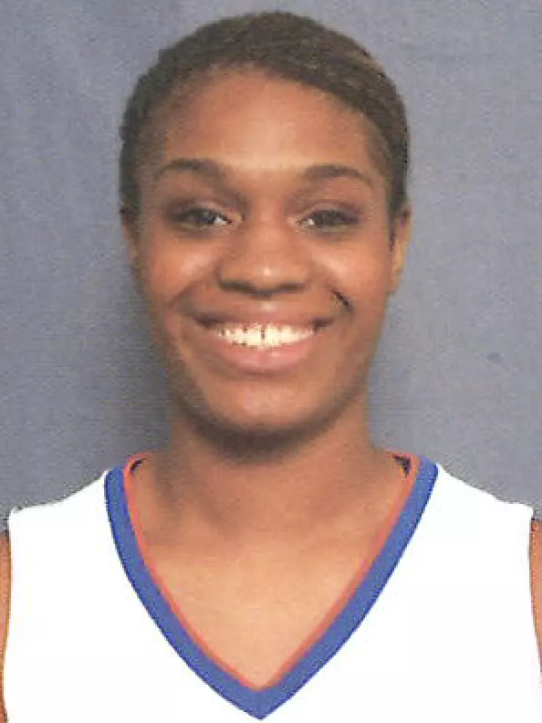 24_veronica_mergerson_2008_wbb_headshot